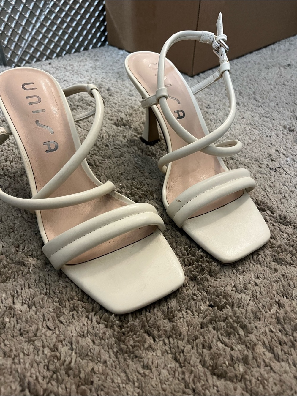 Unisa Cream Strappy Square-Toe Heeled Sandals